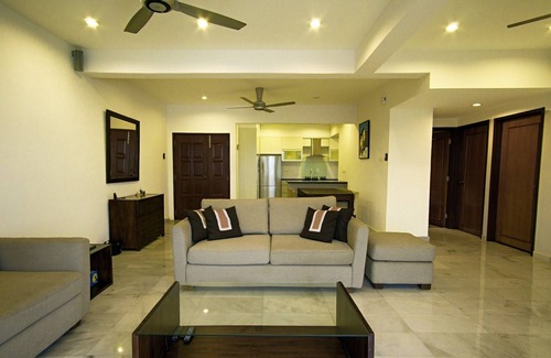 Tanjung Bungah Condo | Modern condo with stunning views