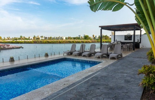 Marina Mazatlan Apartment | Modern Condo with Pool in Marina Mazatlán