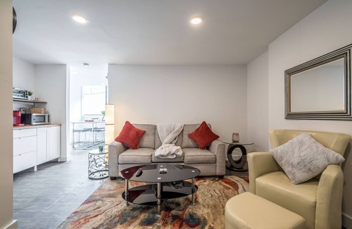 Bedford Apartment | Modern Contemporary 2 Bedroom Suite