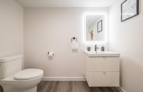 Bedford Apartment | Modern Contemporary 2 Bedroom Suite