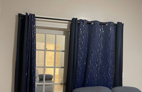 Manchester Apartment | Modern, convenient & clean. Walk to ELM/SNHU arena