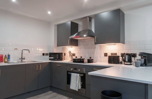 Preston Apartment | Modern & Cosy 1 Bedroom Apartment in Preston