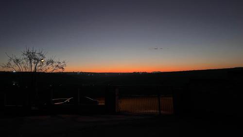 King William's Town Apartment | Modern & Cosy Apartments with Scenic Sunset Views
