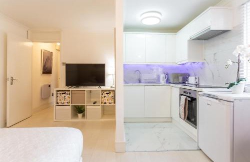 Southwark Apartment | Modern cosy studio close to central zone 2