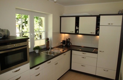 Ostseebad Baabe House | modern cottage m. large garden, beach and forest nearby, wireless