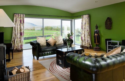 Ballyvaughan House | Modern Cottage on the Burrens' Edge with Sea Views