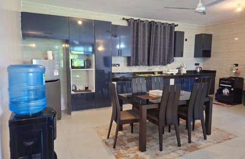 Mombasa Apartment | Modern Cozy 2 BR Apartment at The Vale Residence with Pool, Balcony, 5 Minutes walk to the Beach!