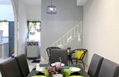 Central Seberang Perai House | Modern Cozy Sweet House 4 ROOM 10pax@ALMA BM