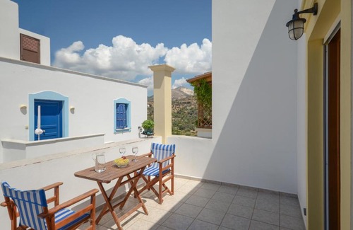 Melanes House | Modern Cycladic Home