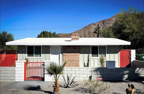 La Quinta Cove House | Modern Desert Escape w/Mountain Views 2BD#222624