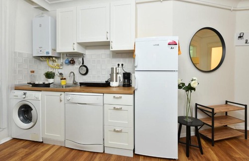 Gumussuyu Mahallesi Apartment | Modern Design Apartment in Taksim