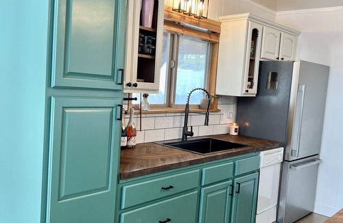 Carnelian Bay House | Modern Dog Friendly A-Frame walking distance to Lake.