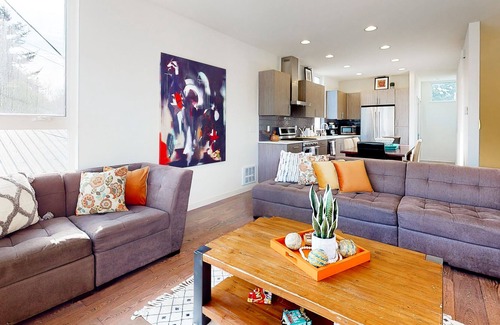 High Point House | Modern, dog-friendly townhome with roof deck, W/D & prime West Seattle location