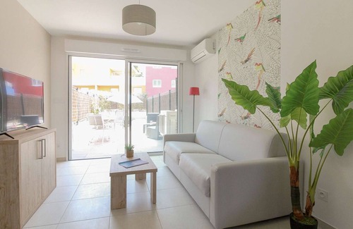 La Faviere Apartment | Modern duplex with pool and garden, for 6 in Bormes-les-Mimosas