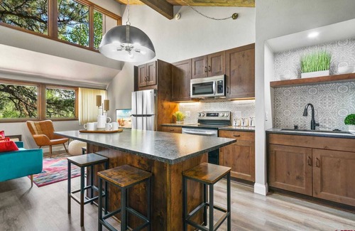 Purgatory Condo | Modern Durango Condo at Tamarron - Ski & Golf