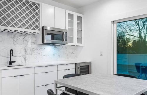 North Charlotte House | Modern Elegance in Charlotte