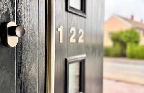 Staple Hill House | Modern en-suit room in bristol 4