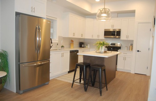 Vernon House | Modern Executive Condo Located in Vernon