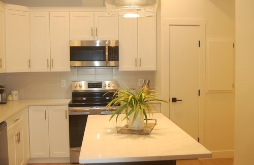 Vernon House | Modern Executive Condo Located in Vernon
