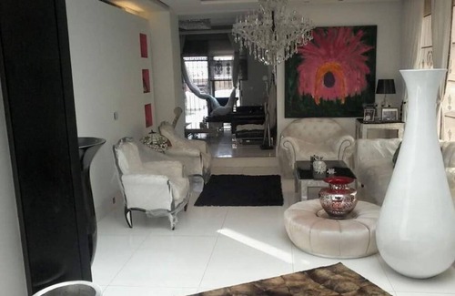 Kfardebian Villa | Modern Fabulous Villa- Family- sized, 8 min to Beach, 15 min to SKI