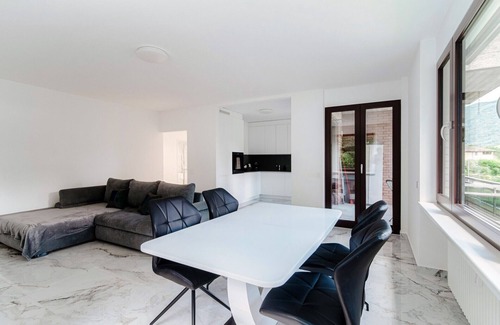 Savosa Apartment | Modern family apartment 15 minutes from Lugano (VIRA APARTMENT)