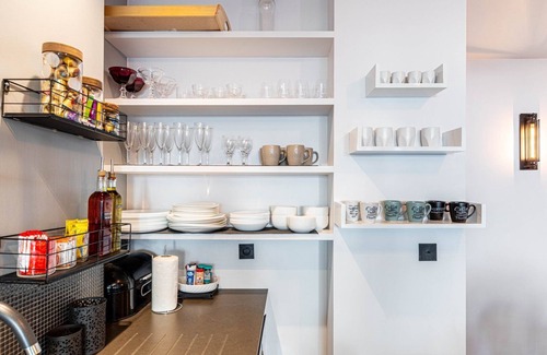 Grenelle Apartment | Modern Family Apartment Next To The Eiffel Tower