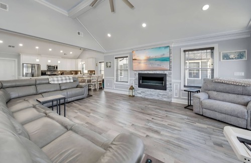 Wildwood Crest House | Modern family home in the Crest.