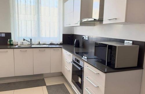Ta' Giorni Apartment | Modern family retreat in St Julians
