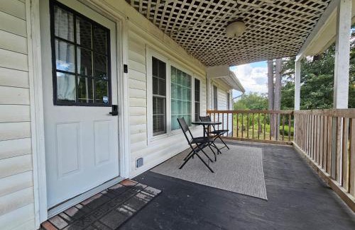 Adamstown House | Modern Farm Home Wt Large Parking, Front Porch