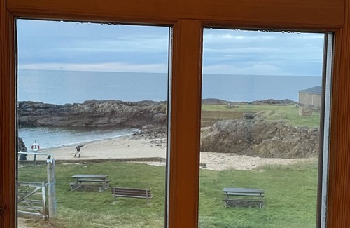 Buckie House | Modern Fisherman's Cottage with Stunning Uninterrupted Views of the Moray Firth