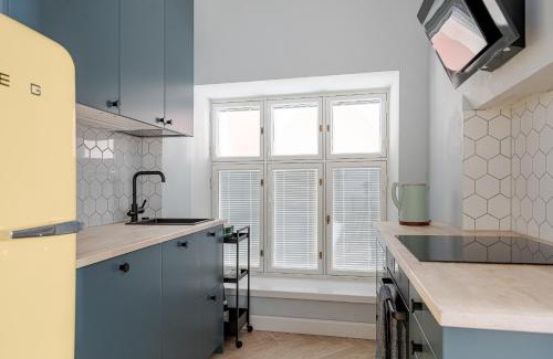 Punavuori Apartment | Modern Flat in Historical Building in Central Area
