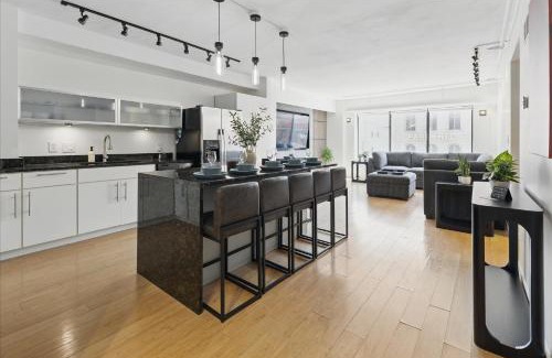 Wholesale District Apartment | Modern Flat in the Heart of Indianapolis