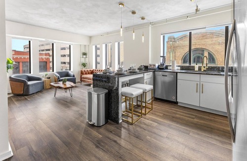 Wholesale District Apartment | Modern Flat off Meridian - Walk Anywhere Downtown