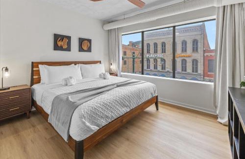 Wholesale District Apartment | Modern Flat off Meridian - Walk Anywhere Downtown