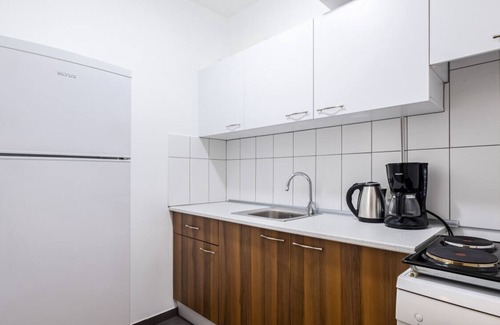 Nisantasi Apartment | Modern Flat w Backyard 3 min to Citys Nisantasi