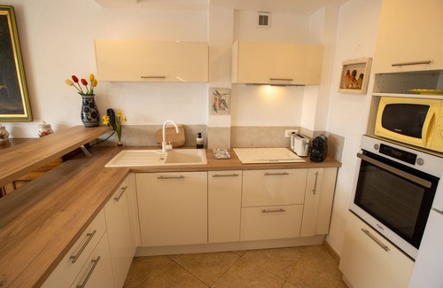 Carnot Apartment | Modern Flat with view, 5 min from Festival Hall.