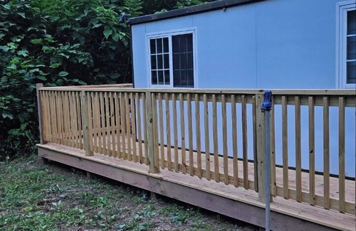 True House | Modern Foldable Container Home Unique Stay Near Pipestem Park