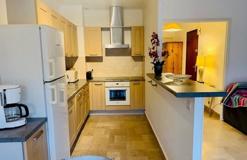 Amelie-les-Bains-Palalda Apartment | Modern F2 apartment with wifi and garage in Amélie-les-Bains