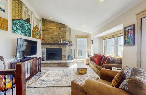 Fraser House | Modern Fraser Mountain Home