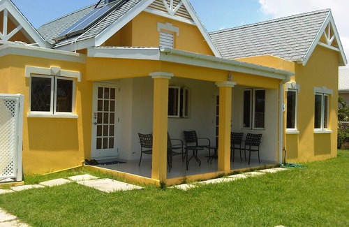 Inch Marlowe House | Modern fully equipped bungalow in south-east part of island