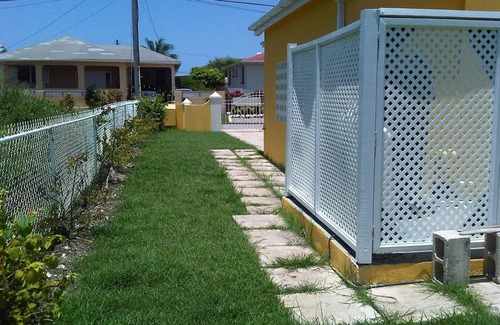 Inch Marlowe House | Modern fully equipped bungalow in south-east part of island