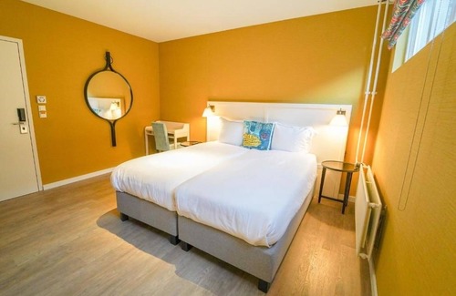 Alkmaar Hotel | Modern Furnishings in Historic Cell Room