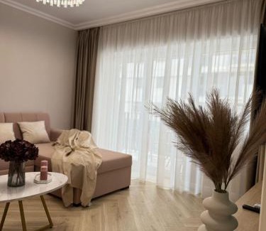 Iasi Apartment | Modern & Glam Apartments Evergreen Towers Underground Parking
