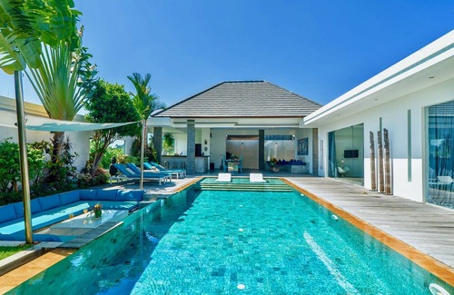 Sunset Road Villa | Modern gorgeous villa in Seminyak, 14m pool, Fully Staffed