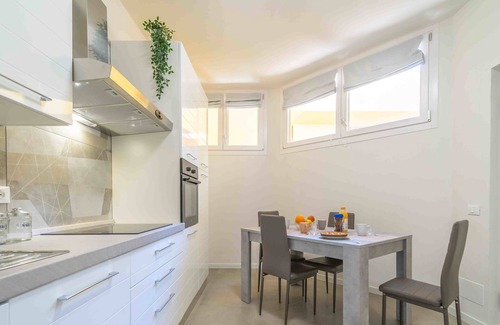 Portisco Apartment | Modern ground floor apartment with WiFi