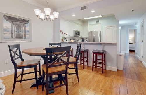 Fort Walton Beach Condo | Modern Gulf-front condo with pools - close to activities, shops, and restaurants