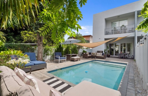 Coral Way House | Modern Haven 5B/4B w/Heated Pool - Last Minute Booking Sale!