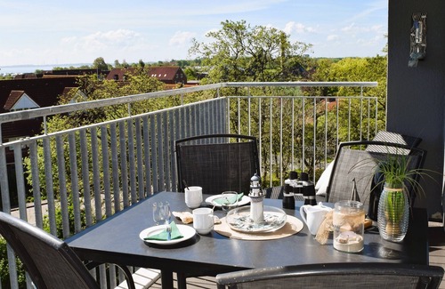 Schillig Apartment | Modern, high-quality vacation apartment, sauna, large balcony, sea view, close to the beach