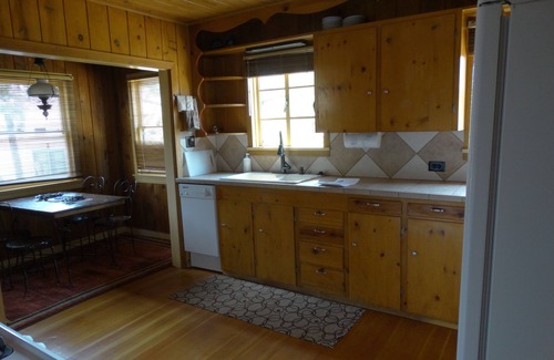 Flagstaff Cabin | Modern Historic Cabin, Quiet, Private