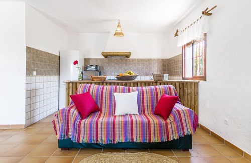 El Palmar House | Modern Holiday Home "El Olivo" with Pool